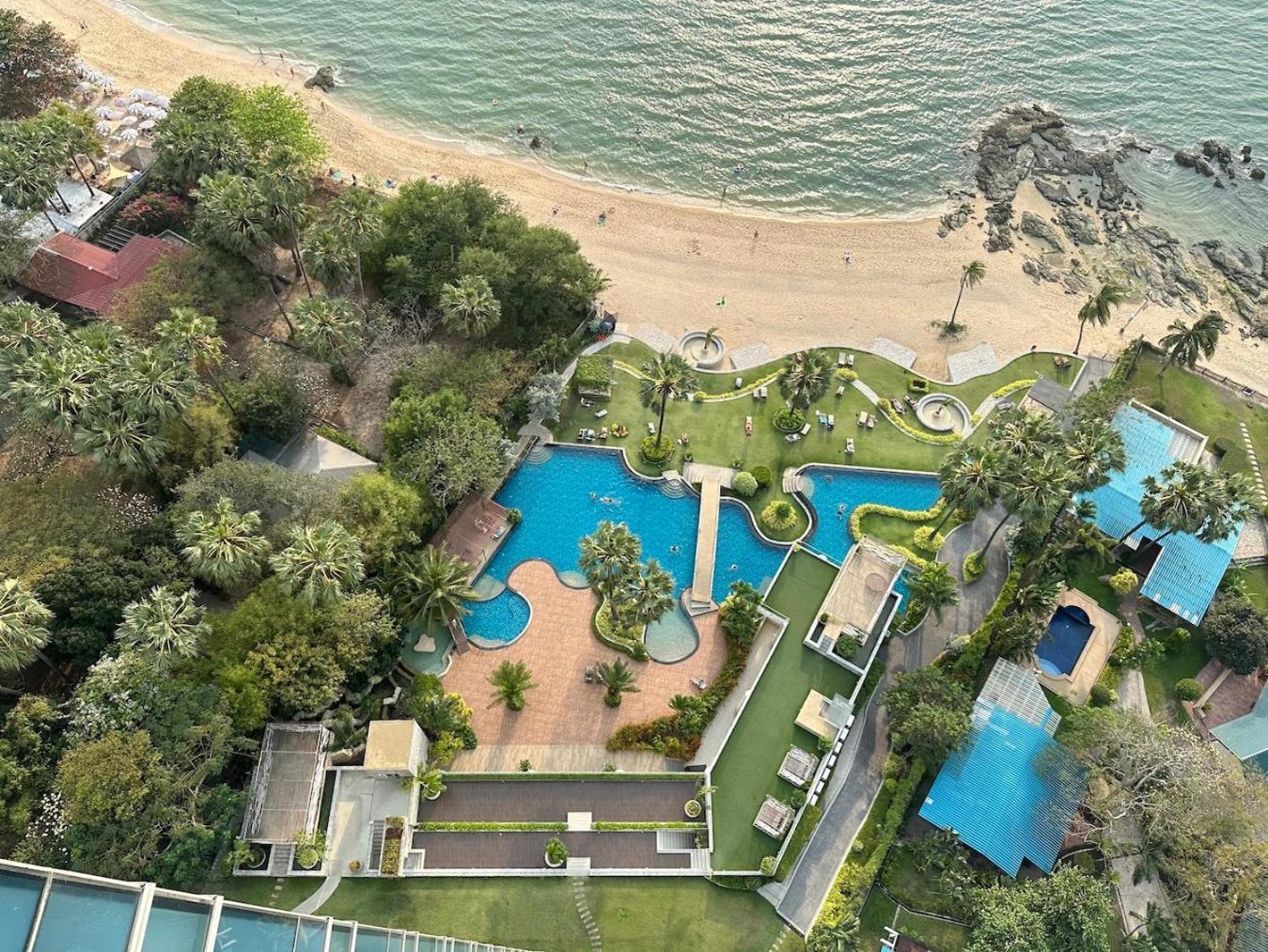 Appartement Oceanfront Luxury In With Private And Inifinity Pool - Not A 30 Day Minimum Pattaya